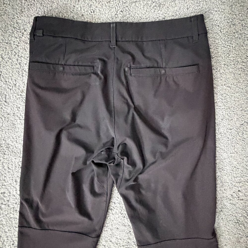 Lululemon Commission Pant Slim in Men's Size 30 - Black Warpstreme Fabric - VGUC - Picture 7 of 10